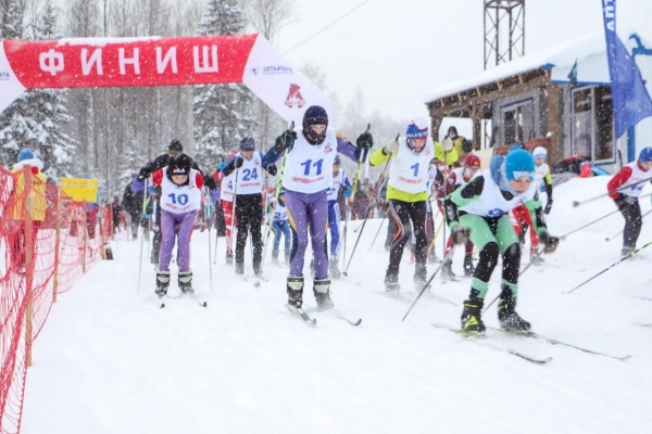 Максим Власов – победитель лыжного «Открытия сезона»