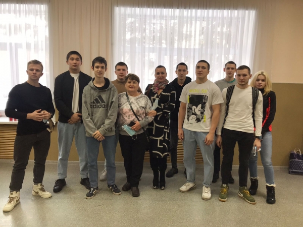 Студенты посетили концерт барнаульского академического хора